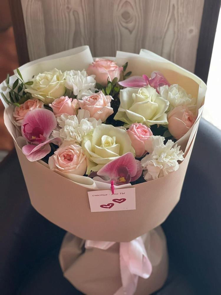 Букет цветов из: Орхидеи, Розы и Гвоздики в Ясном Ставропольского края