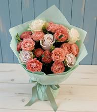 Букет цветов из:  Розы в Ясном Ставропольского края