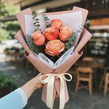 Букет цветов из:  Розы в Ясном Ставропольского края
