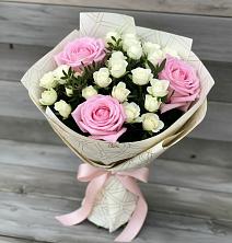 Букет цветов из:  Розы в Ясном Ставропольского края