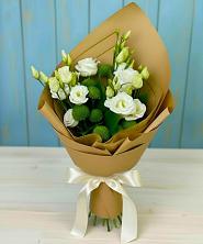 Букет цветов из:  Хризантемы и Лизиантусы в Ясном Ставропольского края