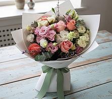 Букет цветов из:  Розы, Лизиантусы и Гвоздики в Ясном Ставропольского края