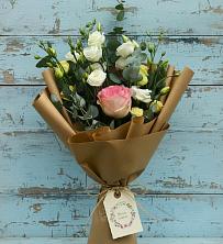 Букет цветов из:  Розы и Лизиантусы в Ясном Ставропольского края