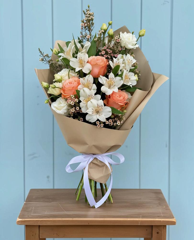 Букет цветов из: Альстромерии, Лизиантусы, Розы и Хризантемы в Ясном Ставропольского края