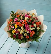 Букет Микс из разноцветных кустовых роз в Ясном Ставропольского края
